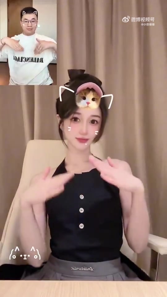 感觉不如xiaohu!小悠珊珊模仿小虎手势舞:视线完全移不开,我说左上角